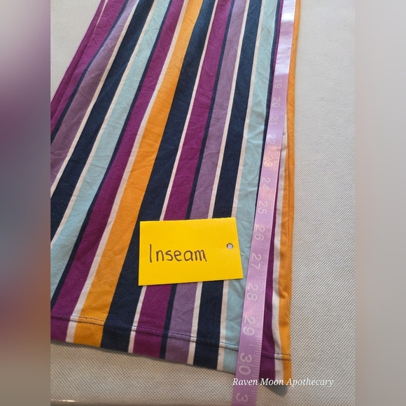 Multicolor Striped Pants - Picture 8 of 9